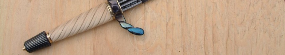 Art knives / Investment knives